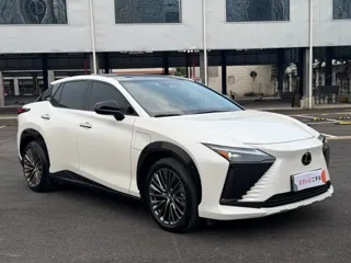 Lexus RZ 2023 купить из Китая, цена 6 079 000 ₽ — Suifenhe Auto
