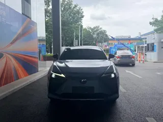 Lexus RZ 2023 купить из Китая, цена 5 210 000 ₽ — Suifenhe Auto