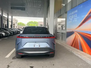 Lexus RZ 2023 купить из Китая, цена 5 210 000 ₽ — Suifenhe Auto