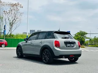 MINI COOPER 2021 купить из Китая, цена 2 202 000 ₽ — Suifenhe Auto