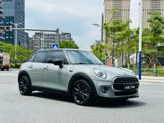 MINI COOPER 2021 купить из Китая, цена 2 202 000 ₽ — Suifenhe Auto