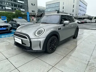 MINI COOPER 2023 купить из Китая, цена 2 005 000 ₽ — Suifenhe Auto