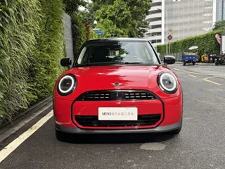 MINI COOPER 2025 купить из Китая, цена 3 585 000 ₽ — Suifenhe Auto