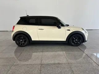 MINI COOPER 2019 купить из Китая, цена 1 774 000 ₽ — Suifenhe Auto