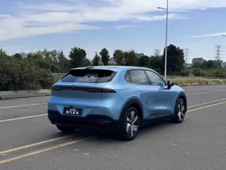 Deepal S05 2024 купить из Китая, цена 3 332 000 ₽ — Suifenhe Auto