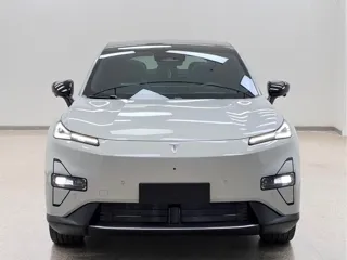 Deepal S05 2024 купить из Китая, цена 3 408 000 ₽ — Suifenhe Auto