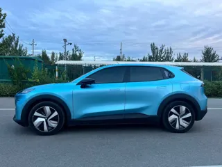 Deepal S05 2024 купить из Китая, цена 3 077 000 ₽ — Suifenhe Auto