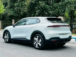 Deepal S05 2026 купить из Китая, цена 3 754 000 ₽ — Suifenhe Auto