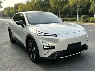 Deepal S05 2025 купить из Китая, цена 3 163 000 ₽ — Suifenhe Auto