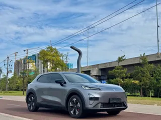 Deepal S05 2025 купить из Китая, цена 3 224 000 ₽ — Suifenhe Auto