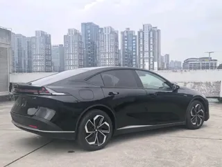 Deepal L07 2026 купить из Китая, цена 3 896 000 ₽ — Suifenhe Auto