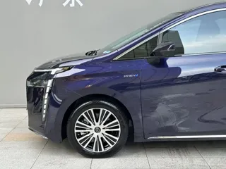 GAC Trumpchi E8 2026 купить из Китая, цена 4 475 000 ₽ — Suifenhe Auto
