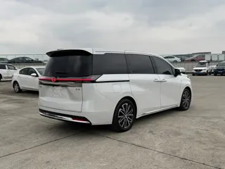 GAC Trumpchi E8 2024 купить из Китая, цена 4 319 000 ₽ — Suifenhe Auto