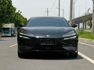 Denza Z9 2024 купить из Китая, цена 6 758 000 ₽ — Suifenhe Auto