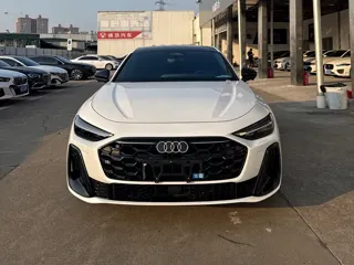 Audi A5L 2026 купить из Китая, цена 5 516 000 ₽ — Suifenhe Auto