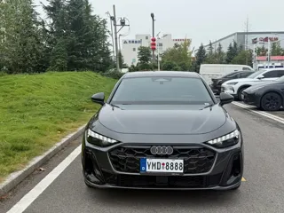 Audi A5L 2026 купить из Китая, цена 5 294 000 ₽ — Suifenhe Auto