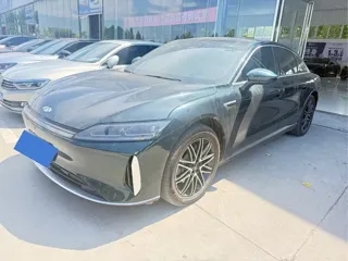 Chery Fengyun A9L 2025 купить из Китая, цена 3 307 000 ₽ — Suifenhe Auto