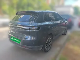 Leapmotor B10 2025 купить из Китая, цена 2 898 000 ₽ — Suifenhe Auto