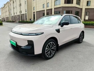 Leapmotor B10 2026 купить из Китая, цена 3 132 000 ₽ — Suifenhe Auto