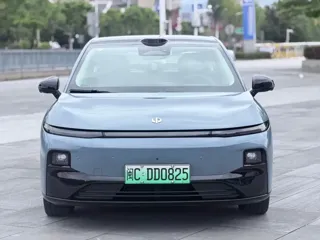 Leapmotor B01 2025 купить из Китая, цена 2 564 000 ₽ — Suifenhe Auto