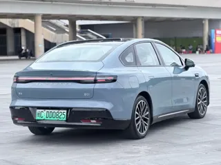 Leapmotor B01 2025 купить из Китая, цена 2 564 000 ₽ — Suifenhe Auto