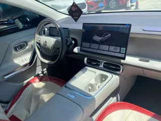 Leapmotor B01 2025 купить из Китая, цена 2 950 000 ₽ — Suifenhe Auto