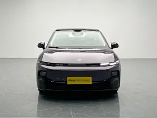 Leapmotor B01 2025 купить из Китая, цена 2 914 000 ₽ — Suifenhe Auto