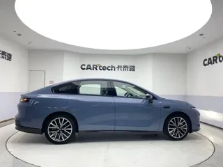 Leapmotor B01 2025 купить из Китая, цена 2 936 000 ₽ — Suifenhe Auto
