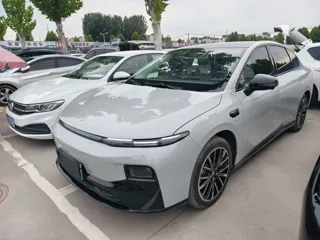 Leapmotor B01 2026 купить из Китая, цена 2 914 000 ₽ — Suifenhe Auto