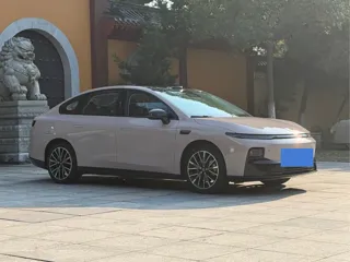 Leapmotor B01 2025 купить из Китая, цена 2 451 000 ₽ — Suifenhe Auto