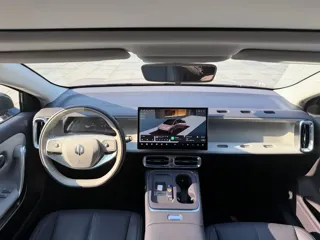 Leapmotor B01 2025 купить из Китая, цена 2 451 000 ₽ — Suifenhe Auto