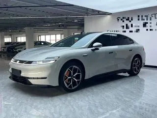 Changan Qiyuan A06 2025 купить из Китая, цена 2 558 000 ₽ — Suifenhe Auto
