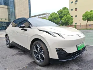 Lynk & Co Z20 2025 купить из Китая, цена 3 826 000 ₽ — Suifenhe Auto