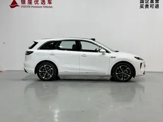 Shangjie H5 2025 купить из Китая, цена 3 858 000 ₽ — Suifenhe Auto