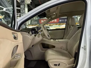 Shangjie H5 2025 купить из Китая, цена 3 912 000 ₽ — Suifenhe Auto