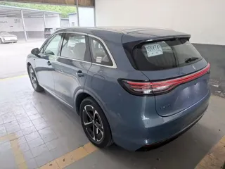 Shangjie H5 2026 купить из Китая, цена 3 934 000 ₽ — Suifenhe Auto