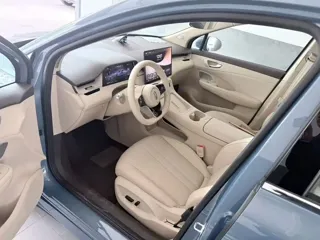 Shangjie H5 2026 купить из Китая, цена 3 934 000 ₽ — Suifenhe Auto