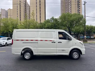Dongfeng Yufeng Yufeng 2023 купить из Китая, цена 1 022 000 ₽ — Suifenhe Auto