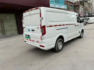 Dongfeng Yufeng Yufeng 2023 купить из Китая, цена 1 112 000 ₽ — Suifenhe Auto