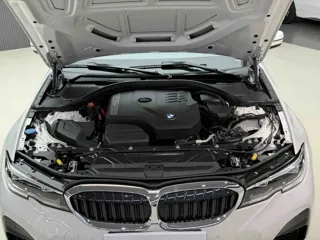 BMW 3 Series 2022 купить из Китая, цена 2 752 000 ₽ — Suifenhe Auto