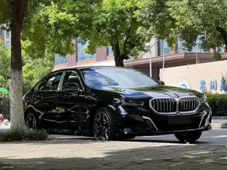 BMW 5 Series 2026 купить из Китая, цена 8 029 000 ₽ — Suifenhe Auto