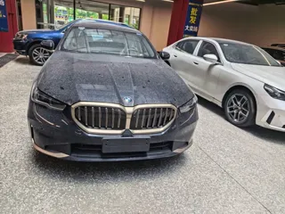 BMW 5 Series 2026 купить из Китая, цена 8 029 000 ₽ — Suifenhe Auto