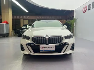 BMW 5 Series 2025 купить из Китая, цена 7 604 000 ₽ — Suifenhe Auto