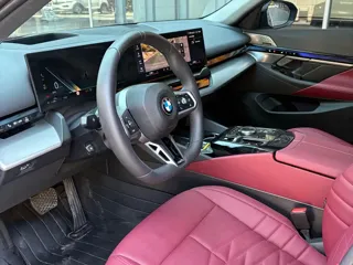 BMW 5 Series 2026 купить из Китая, цена 6 111 000 ₽ — Suifenhe Auto