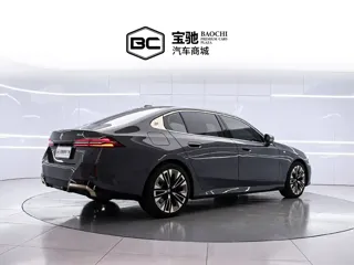 BMW 5 Series 2024 купить из Китая, цена 7 068 000 ₽ — Suifenhe Auto