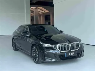 BMW 5 Series 2026 купить из Китая, цена 7 409 000 ₽ — Suifenhe Auto