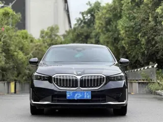 BMW 5 Series 2024 купить из Китая, цена 5 920 000 ₽ — Suifenhe Auto