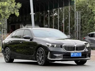 BMW 5 Series 2024 купить из Китая, цена 5 920 000 ₽ — Suifenhe Auto