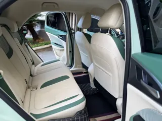 ORA Good Cat 2023 купить из Китая, цена 1 388 000 ₽ — Suifenhe Auto