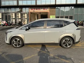 Aion Y 2023 купить из Китая, цена 3 283 000 ₽ — Suifenhe Auto